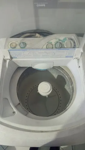 Máquina de lavar Cônsul 