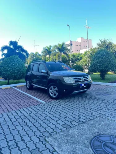 Renault Duster Dynamique 2.0 Hi-flex 16V Aut. 2013