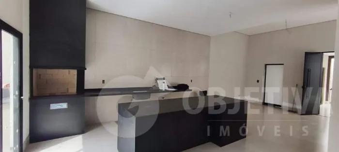 Casa à venda, 3 quartos, 1 suíte, 2 vagas, NOVO MUNDO - UBERLANDIA/MG