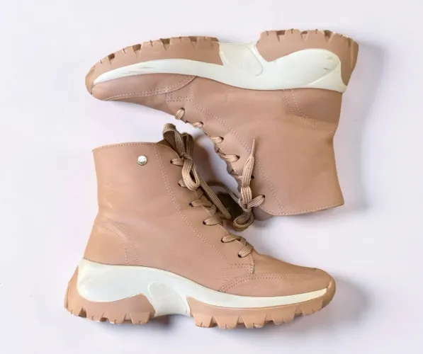 bota feminina marca via marte tamanho 37