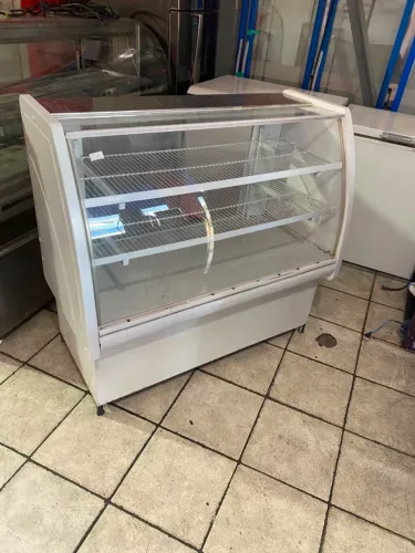 Balcão Expositor Vitrine Seco 1.22MT Comprimento