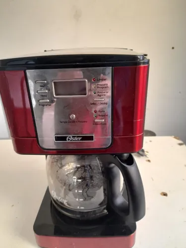 Vendo cafeteira elétrica