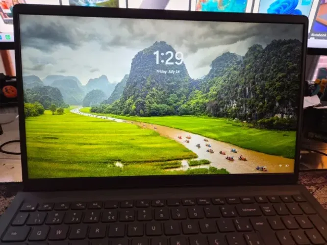 Notebook Dell Inspiron 15 3530