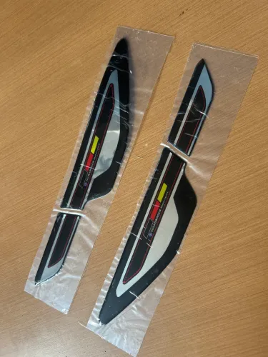 EMBLEMA LATERAL VOLKSWAGEN MOTORSPORT