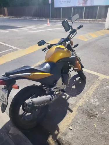 Sua próxima conquista sobre duas rodas! ?<br>MOTO IMPECÁVEL | Revisada | Pronta para rodar!