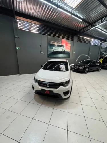 Fiat Mobi Like 1.0 Fire Flex 5P. 2021