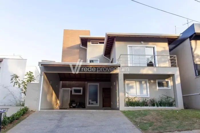 Casa a venda no Condomínio San Conrado