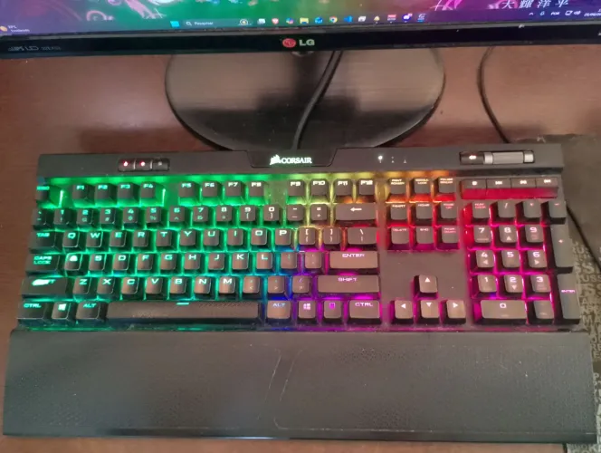 TECLADO MECANICO CORSAIR