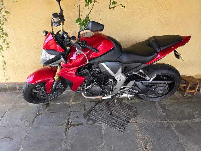 CB1000R único dono