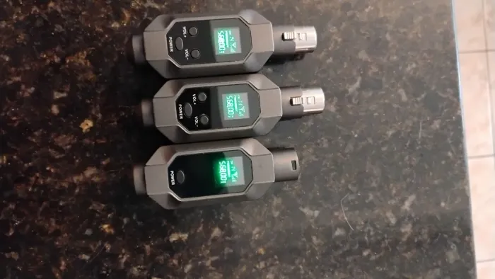 Transmissor e Receptor para Microfones 