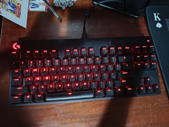 Teclado Logitech g Pro TKL