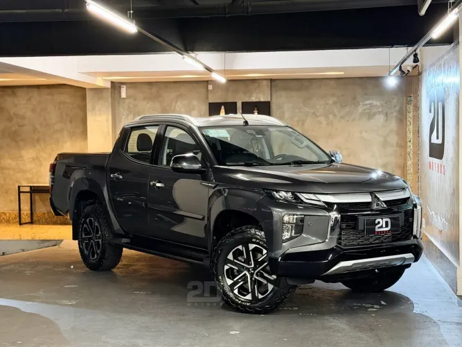 Mitsubishi L200 Triton Sport HPE-S 2.4 CD Dies. AUT 2024