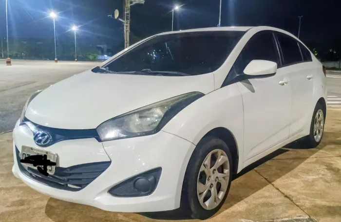 Hyundai HB20S C.style/c.plus1.6 Flex 16V Aut. 4P 2014