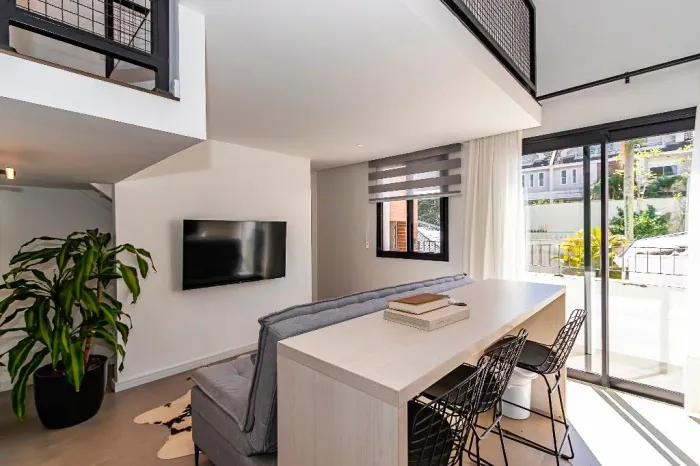 Apartamento com 1 dormitório à venda, 33 m² por R$ 498.359,40 - Juvevê - Curitiba/PR