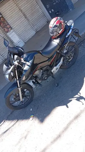 Vendo moto Titan 160