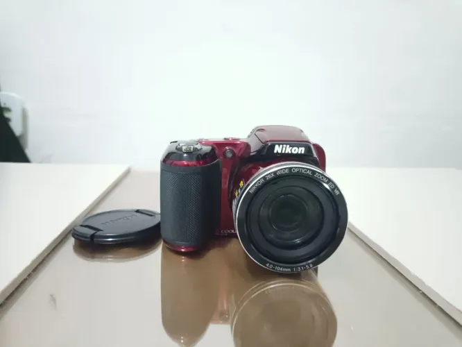 Câmera fotográfica Nikon coolpix funcionando bem