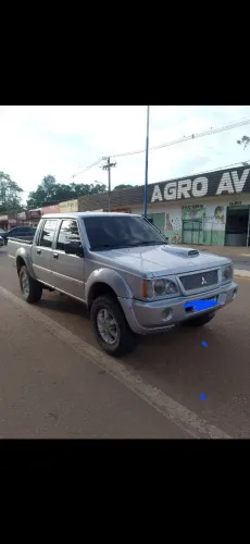 Mitsubishi L200 GLS 2.5 4X4 CD Diesel 2003