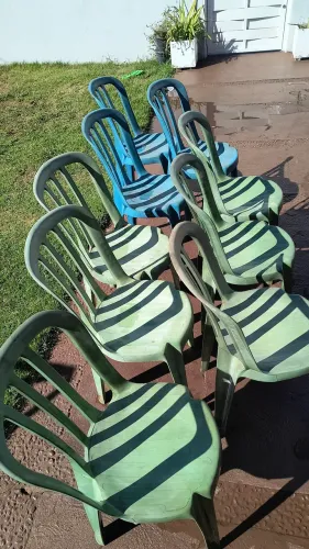 Kit de 9 Cadeiras de plástico