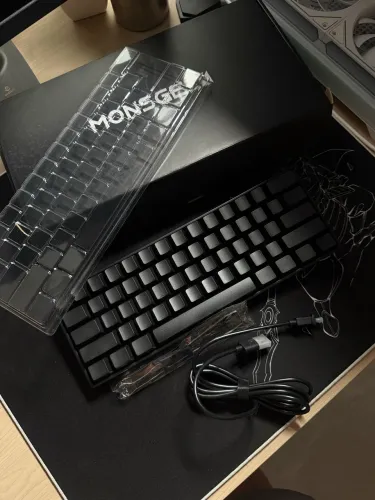 Teclado Magnético Akko Fun60 Pro