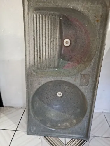 Pia com lavatório de fibra padrão