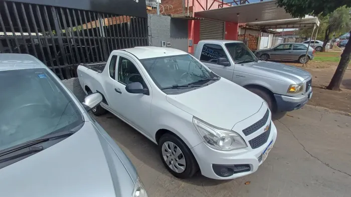 Chevrolet Montana LS 1.4 Econoflex 8V 2P 2021