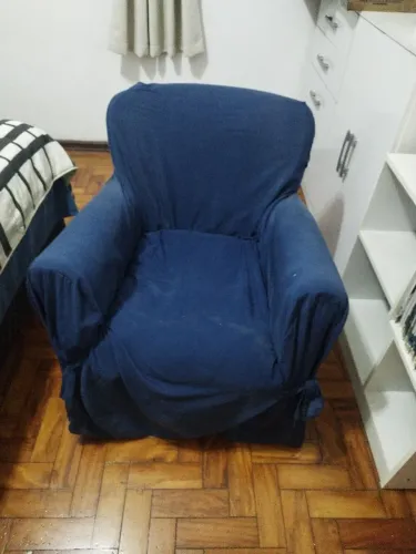 Poltrona com capa