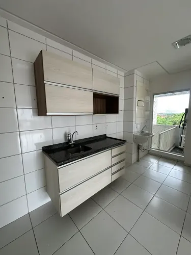 Apartamento de 3 quartos Condomínio Life Ponta Negra Armários e climatizado