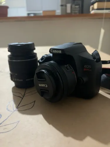 Canon EOS Rebel T7 Completa + Lente 50mm f/1.8 + Lente 18-55mm + Case