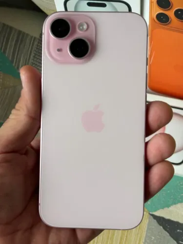 iPhone 15 128GB Rosa 80% Bateria