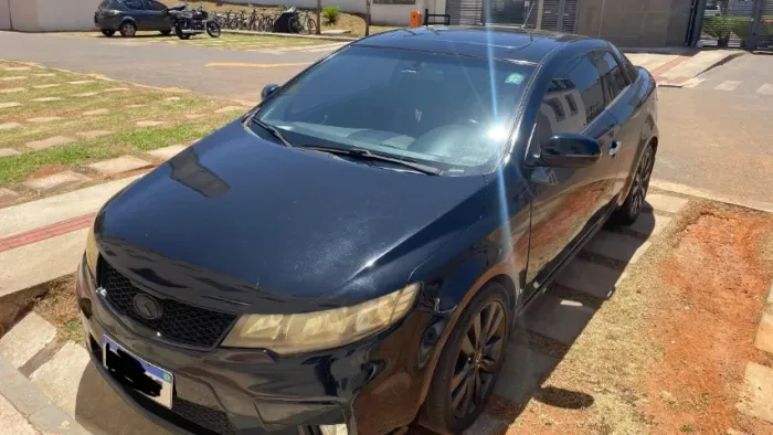 Kia Motors Cerato Koup 2.0 16V Aut. 2012