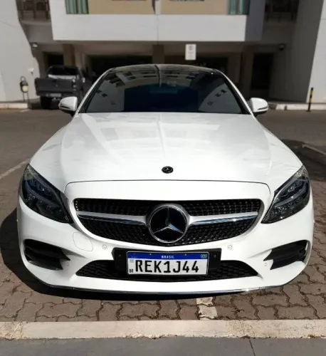 Mercedes-Benz C-180 CGI Coupe Sport 1.6 TB 16V Aut. 2020
