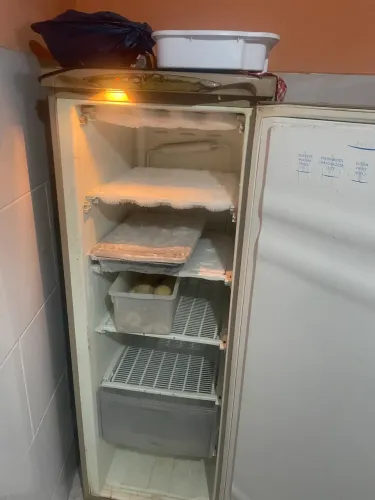 Freezer vertical Continental