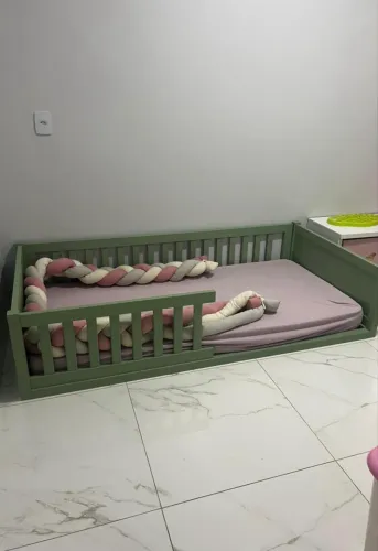Cama montessoriana