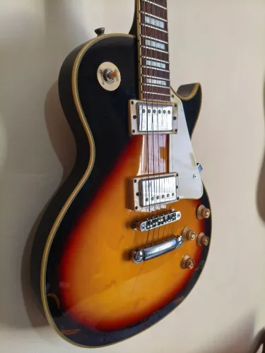 Guitarra Les Paul LPS230