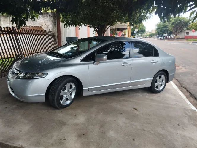 Honda Civic Sedan LXS 1.8/1.8 Flex 16V Aut. 4P 2007