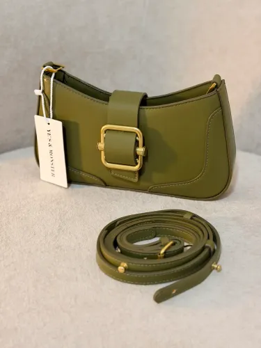 Bolsa Verde Musgo com Dourado