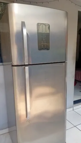 Geladeira Electrolux