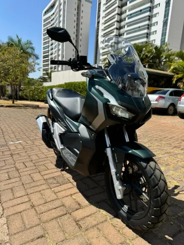 Honda ADV