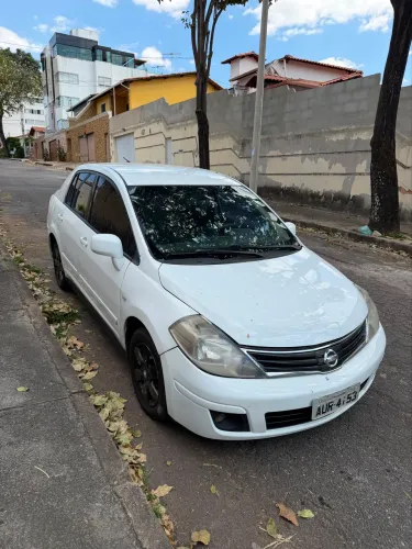 Nissan Tiida Sedan 1.8 16V Flex Fuel 4P 2012