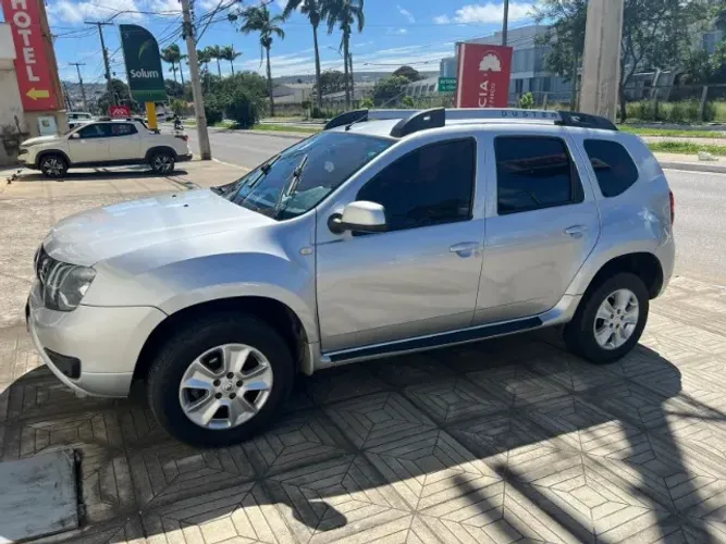 Renault Duster Dynamique 2.0 Hi-flex 16V Aut. 2016