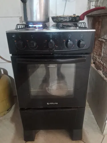 Maquina de lavar e fogao