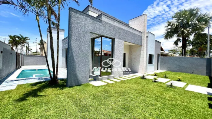 Casa com 3 dormitórios à venda, 146 m² por R$ 1.635.000,00 - Centro - Guaratuba/PR