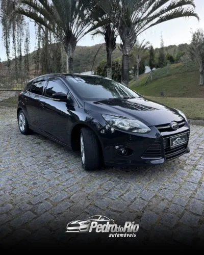 Ford Focus 1.6 S/se/se Plus Flex 8v/16v 5P 2015