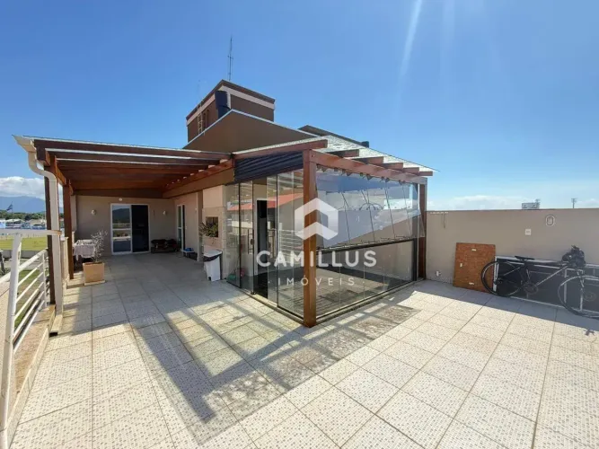 Cobertura com 3 dormitórios à venda, 113 m² por R$ 799.000 - Carianos - Florianópolis/SC