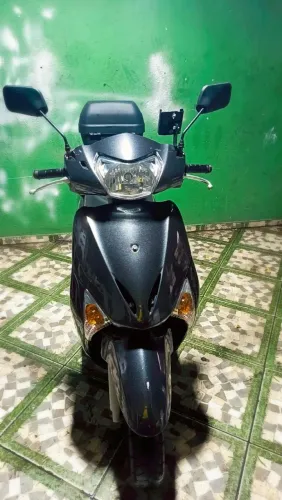Honda lead 2012