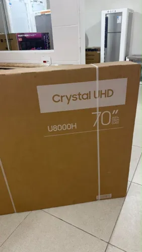 Smart TV 70" Samsung 4K UHD LED UN70U8000 nova