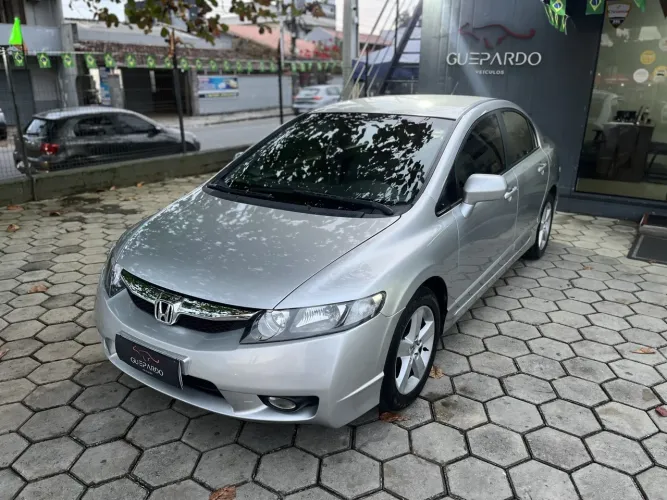 Honda Civic Sedan LXS 1.8/1.8 Flex 16V Aut. 4P 2009