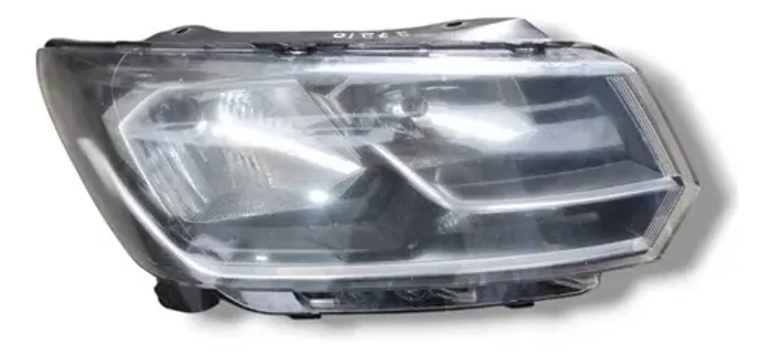 Farol Direito Vw Voyage Gol Saveiro 2018 2022 5u7941008b Esquerdo/motorista