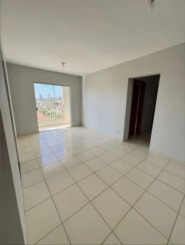 ALUGA-SE APARTEMANENTO 2/4 NO RESIDENCIAL BOULEVARD. QUADRA 704 SUL