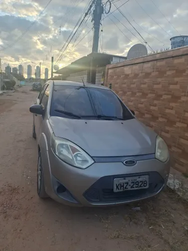 Ford Fiesta Sedan 1.0 8V Flex 4P 2011